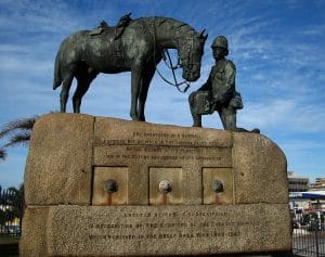 memorial-des-chevaux-afrique-du-sud