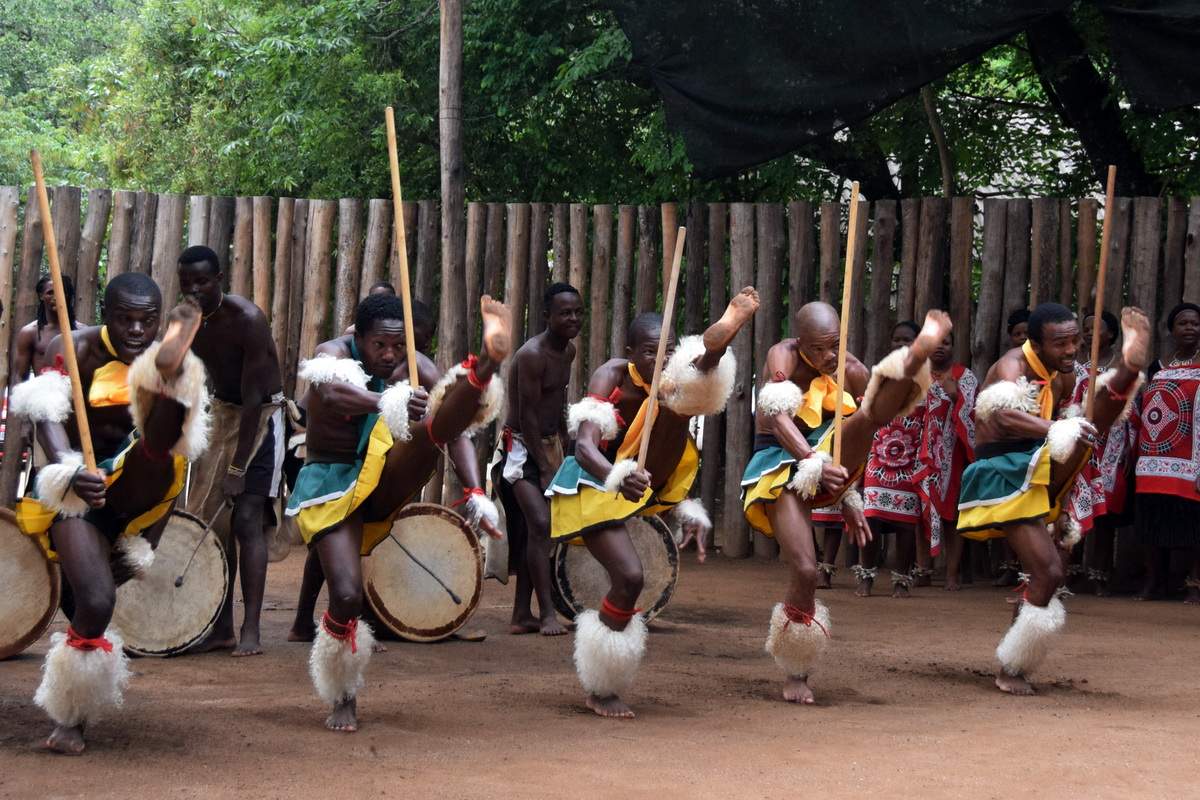 swaziland-danse-sibhaca-afrique-du-sud-decouverte